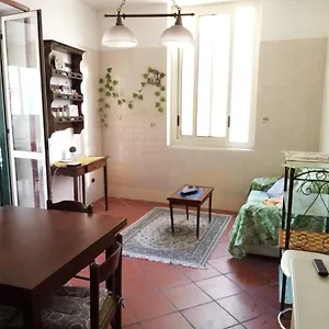 https://la-maison-felix.hotels-amalfi.com